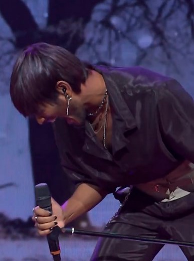 I’ve never managed to watch this performance in full—and I’m not sure I ever will. On the day we were meant to record this episode, I got a call saying the shoot was delayed by a month due to a confirmed COVID-19 case at the studio. When the new date finally arrived, I woke up with a sore throat, knowing I was about to take on the hardest song I’d ever attempted. I struggled, and I fell short. But even in that moment of defeat, your love and support came pouring in through your comments and mess