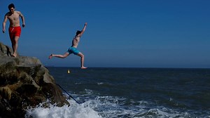 Ireland's 21C heat blast 'likely to break record' as Met Eireann pinpoint switch