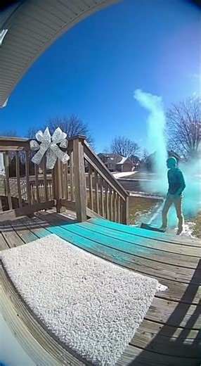 teal powder porch surprise (Caught on Ring Camera)