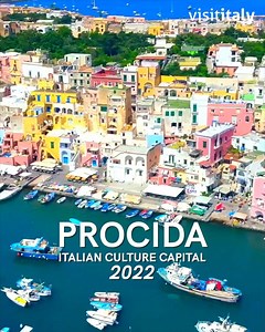 Procida named Italian culture capital 2022 🏆 [Ig: @andrea_giorgio_] http://bit.ly/Procida2022 | Visit Italy