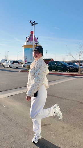 3.8K views · 31 reactions | It’s okay to repeat outfits  Wearing my favorite coords from H&M and puffer jacket from Ross 﫶 Watch til’ end #outfitoftheday #ootd #fitcheck #outfitcheck | Ismol Life | Facebook