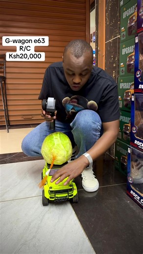 Mercedes-AMG G-Class RC Rock Crawler for Adventure