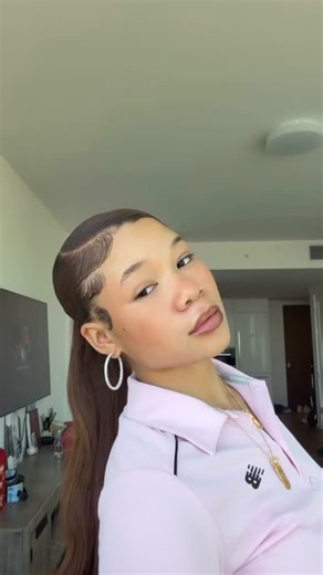 Storm Reid Access (Fanpage) on Instagram: "Storm Reid via IG story, she never misses😍🎀December 13, 2025. 📸: Storm Reid"