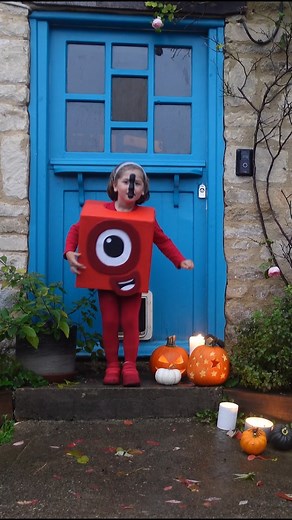 73 reactions · 9 comments | One awsome outfit ❤️ Are you loooking for a cute dress up idea for your little learner? Watch our video and have a Numberblocks themed Halloween | Numberblocks | Facebook