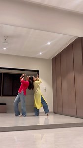 Vidhi Bhatia on Instagram: "Sorting all bridesmaids out for this wedding season. This choreography is now yours to keep! Don’t forget to tag us if you recreate❤️ 🧠: @danceitout_vidhibhatia 👯: @deepanshii.arora 🫶"