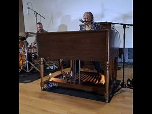 Hammond B-3 organ Rhoda Scott Concert 9
