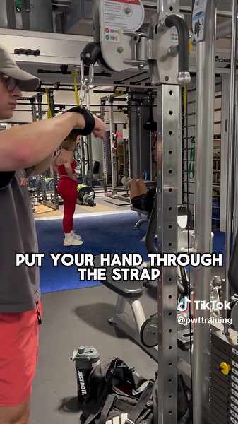 Strength Training Tips: Using Straps for Muscle Growth