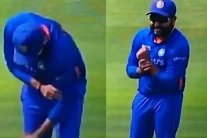 VIDEO: अरे बाप रे! रोहित शर्मा का कंधा उतरा और उन्होंने बिना डॉक्टर खुद ही ठीक कर लिया