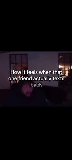 When your hb/hg actually text you back #fyp #friends#hb #hg #jokes #funnymoment #besties