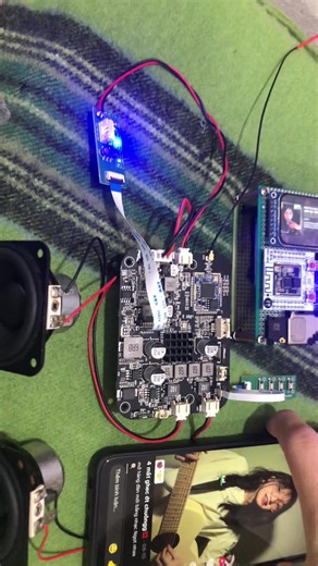 Loa Bluetooth Chất Lượng Cao với Aptx HD