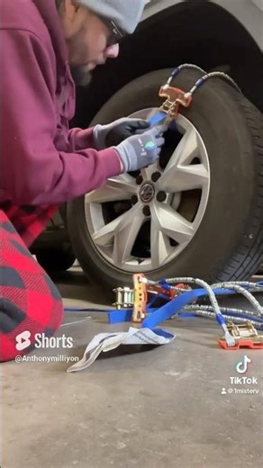 How to properly install Qiyiss snow chains? #subscribe #travel #snowchaininstallation