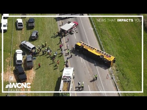1 dead, multiple injured after school bus crashes in South Carolina