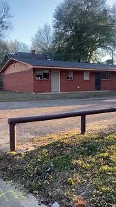 Here’s an update on the run down apartments I’m renovating in Minden, La! ICYMI: Creekside has had a not so favorable reputation over the years. And I was told the owner would never sell. But as fate would have it, he approached me out of the blue one day, and despite really not having the money, I found a way. And now these apartments have new life! We aren’t finished yet… still need to add new outdoor lighting, landscaping, have more interiors to renovate, and my dream is to SOMEHOW afford a n