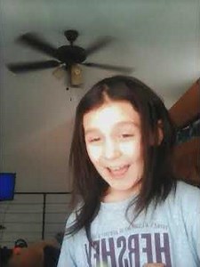 How to make rubber band bracelets