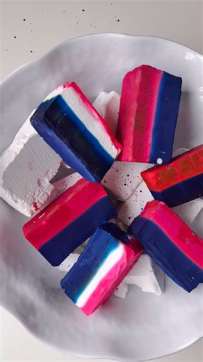 Modern ASMR | by LKB ✨🔹 on Instagram: "Vibrant Pink + Navy Garden Bowl | ASMR Color Therapy for our Saturday morning Sesh with Coffee! 🛜 Balance. Calm. Creative Energy Visuals. May all who see this find comfort here. ☮️ on 🌎. 🙏 My husband got a fancy coffee machine and so when he’s not traveling my coffee game has elevated! and today is one of those days. Good little life I’ve got going here. So grateful. 🫶"