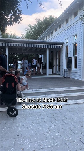 There is always a line!!!! But they have the best pastries and lattes 😍. You can also get yummy hot breakfast items #30a #seasidevibes #seaside