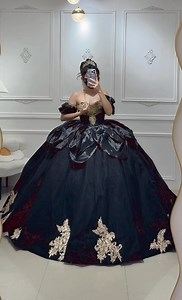 Available for rent / sale! 🖤 Best fit 23-29 waistline. Petticoat and shipping fee not included. | The Gown Villa