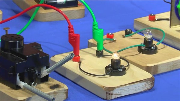 Imagination Station's Tinkering Takeovers coming near you