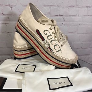 GUCCI Canvas Logo Lace-Up Platform Espadrilles 40 Greggio Grege