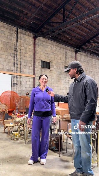 Boho and Brass at 140 Erie boulevard in Schenectady, New York. Owner Sabrina at @Boho & Brass ##vintage##schenectadynewyork##518##upstateny##upstatenewyork