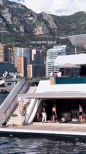 Experience the Luxury of Super Yachts in Monaco