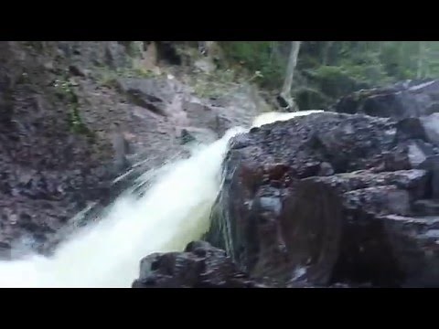 A second look inside the Devil's Kettle