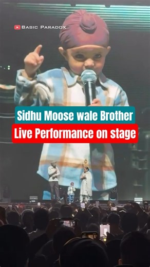 Sidhu Moose Wala Live performance on Stage and junior Moosewale performance #sidhumoosewala #shorts