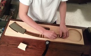 Video: Man Makes His Own Wooden AR-15 Speedloader | OutdoorHub