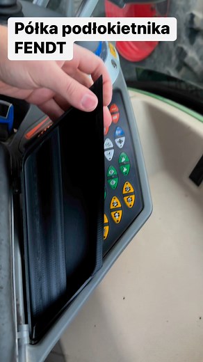 Schowek/półka podłokietnika do FENDT na drobne rzeczy. LicenseFendt Schale Armlehne maximum spaceby jotesen is licensed under the GNU - GPL license.#serwisfendt #czescifendt #chiptuning | Variotechnic.pl