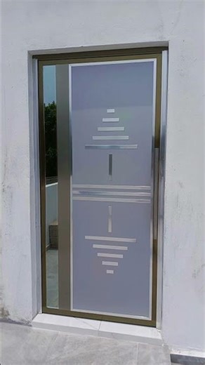 Puertas de aluminio (alucobond)