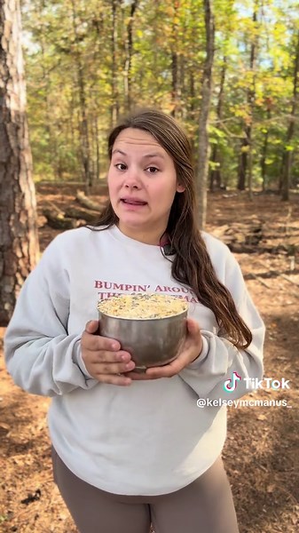 16% protein DIY ALL FLOCK CHICKEN FEED #diychickenfeed #chickenfeedrecipe #farmtips #farm #thehobbyfarm