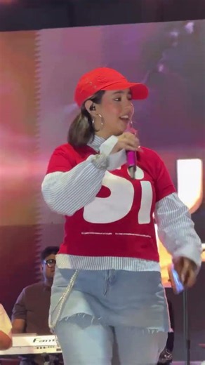 Sunanda sharma live show fan 😡 #sunandasharma #concert #live #lifeisbutadream #love
