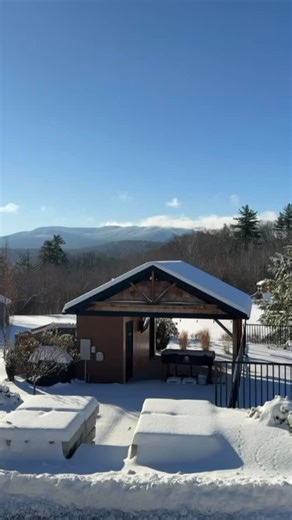 We had way more than a dusting of snow here in #SunapeeNH! View from THE LODGE hotel! With all the mountains opening this weekend, book your stay before they fill up! Www.sunapeestays.com #sunapeestays #boutiquehotel and #vacationrental #skivacation | SunapeeStays