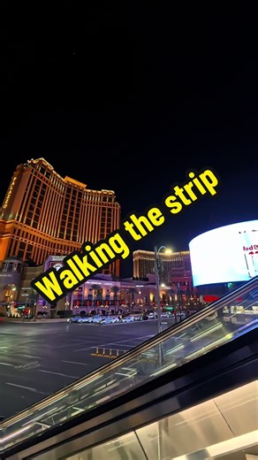 Exploring Las Vegas: Walking the Strip from Resorts World to Venetian