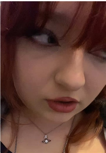 Exploring the Alt Girl Aesthetic and Identity