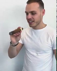 One of my most iconic dessert finally available in a step by step video! It is composed with a thin chocolate shell holding a chocolate mousse, a hazelnut recomposed streusel, a soft vanilla caramel and a Baileys cremeux. It is the only time I would be tempted to smoke! Subscribe to my new Youtube channel (link below): https://www.youtube.com/c/AmauryGuichonChef | Amaury Guichon