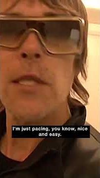 We’re throwing it back to when Ian Brown got ten stitches in his head following a stage incident 🤕