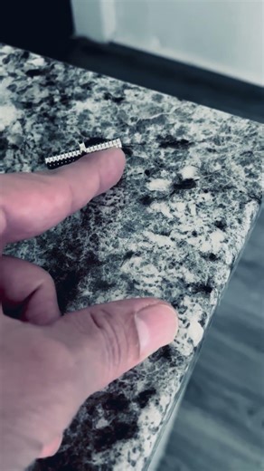 Self Assembled Compass ~ Nanoloop™ Mono