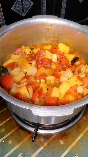 Aloo Curry#potatocurry#potatocurryrecipe#aloocurry#vullagaddakura#potatorecipes#aloorecipes#currys.