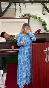 922K views · 7.5K reactions | Gold Digger gets karma! Please be...