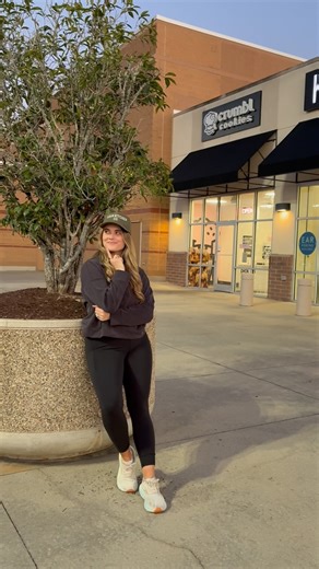 Starting 2026 off right!! Setting goals, fueling up, and becoming CHAMPIONS one meal at a time…💪🏆 Let Lean Kitchen help you reach your goals this year! | Lean Kitchen Company