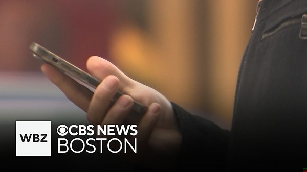 FBI warns texting between Android and iPhones is not secure