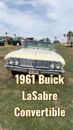 1961 Buick LaSabre, 6.0 Liter, 364 Nail-Head #DollyParton ￼#automobile