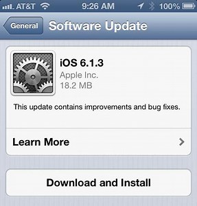 iOS 6.1.3 screen lock bypass uncovered (video)