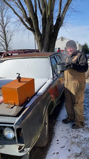 Just a friendly reminder! #clutchmarles