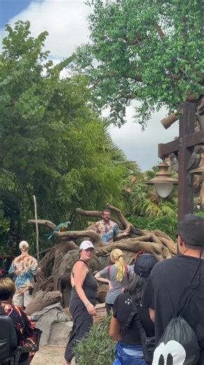 Experience Winged Encounters at Disney’s Animal Kingdom