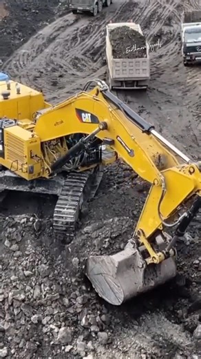 CAT 6015B in Action - Where Power Meets Precision! 🚜⛏️ Description: The CAT 6015B doesn’t just dig - it commands the pit. With every smooth swing and perfectly placed bucket load, this giant keeps haul trucks moving and production rolling. Built for brutal jobs and long shifts, the 6015B proves that serious mining demands serious machines. #excavator #HeavyMachinery #EarthMoving | Earthmover Legends
