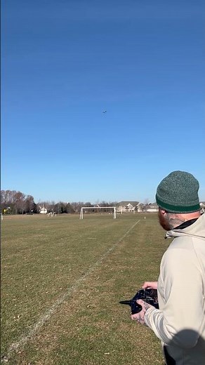 My First Time Flying RC *HEAVY WIND*