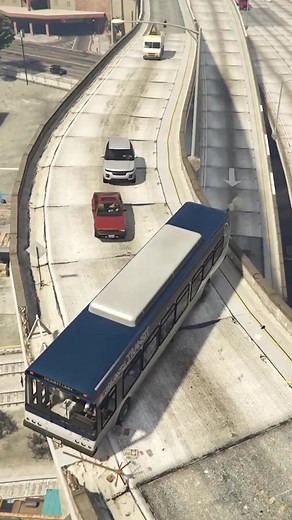 Freeway Bus Trick In GTA V 😱 #gta #gtav #gta5 #gtaonline #gtafyp #gtatiktoker FB Dani Gaming | FB Dani Gaming