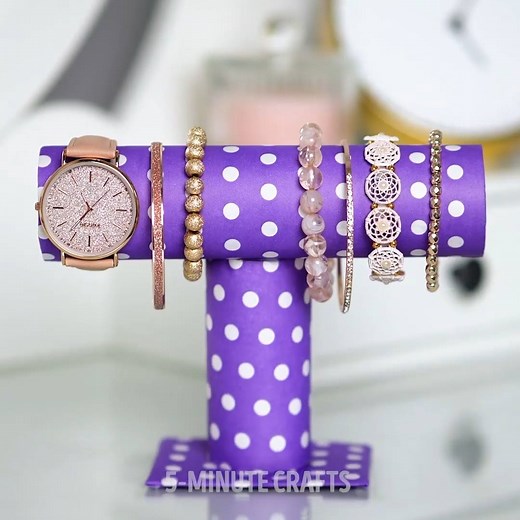 2.5M views · 15K reactions | Genius hacks with toilet paper. 炙 | 5-Minute Crafts | Facebook